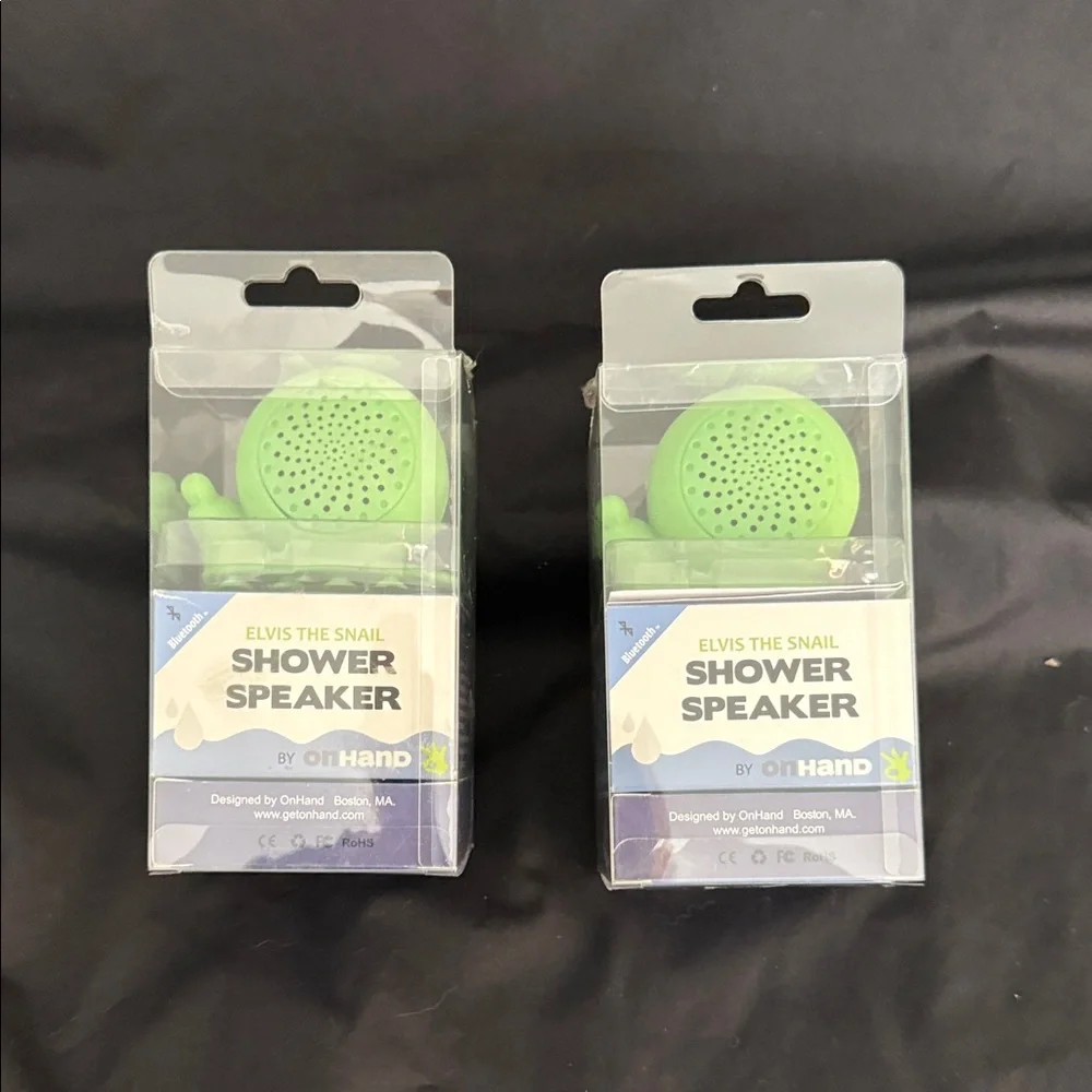 Elvis the Snail Green Shower Speaker - Picture 1 of 3